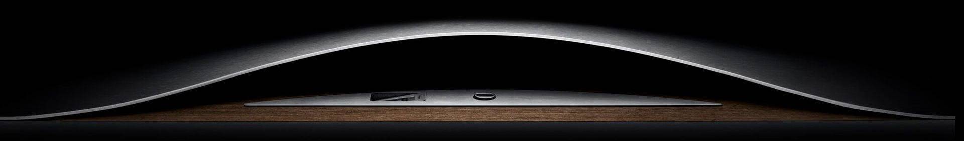 Modernes Apple MacBook mit Retina-Display, ideal für professionelle Arbeit und kreative Projekte.