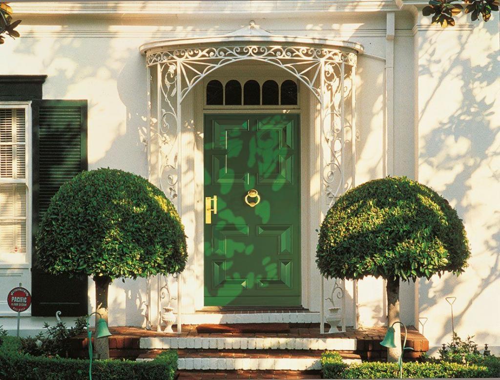 GEMÜTLICHES AMBIENTE IM TRADITIONELLEN STIL